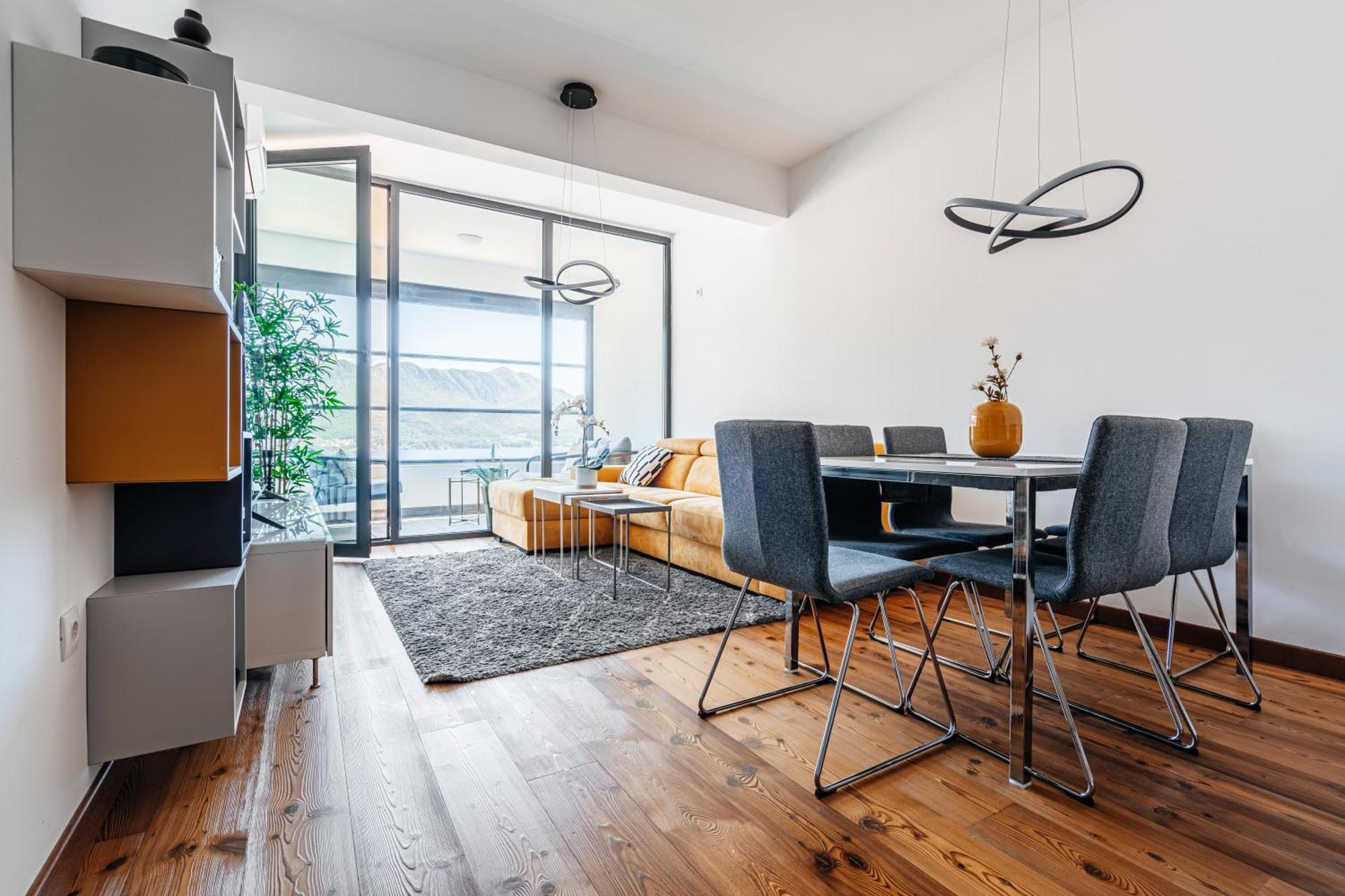 Gate By In Appartement