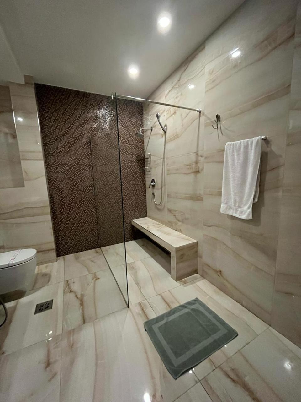 Appartement Gate By In Budva